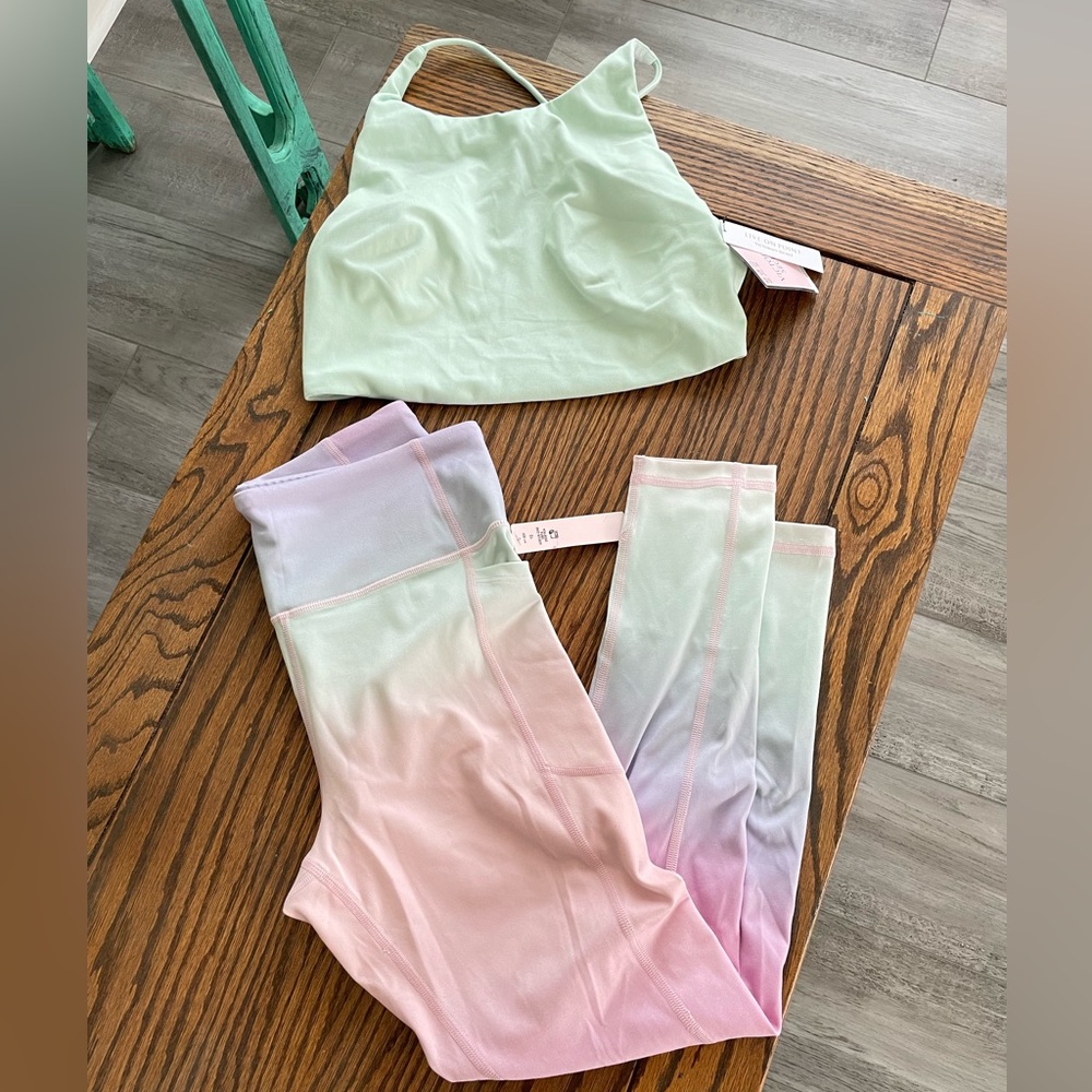 Victoria secret workout outfit